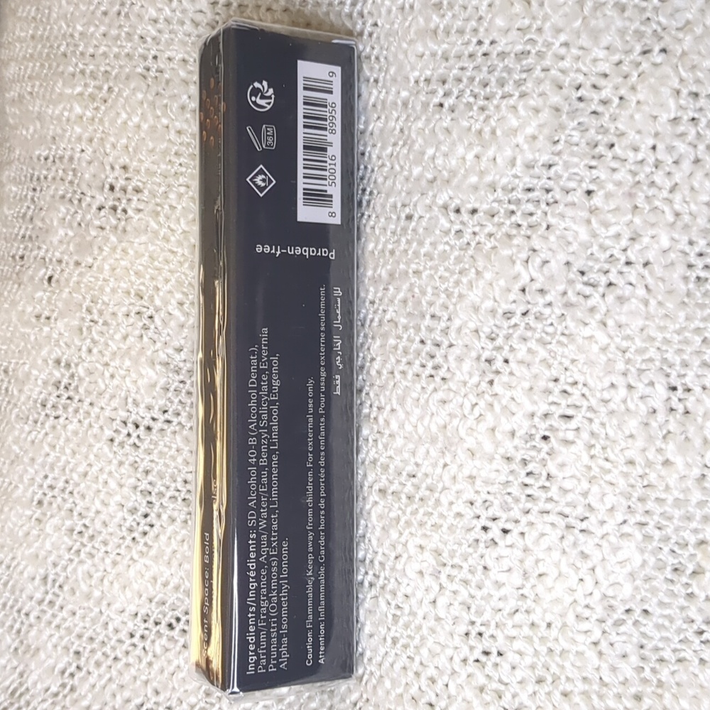 Commodity Gold+ in Scent Space: Bold, 10ml/0.33fl oz - Picture 4 of 8